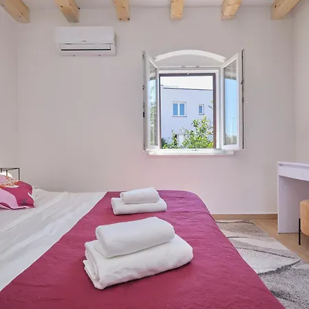 Apartamento New! Adriatic Shell - 10 Min Walk To