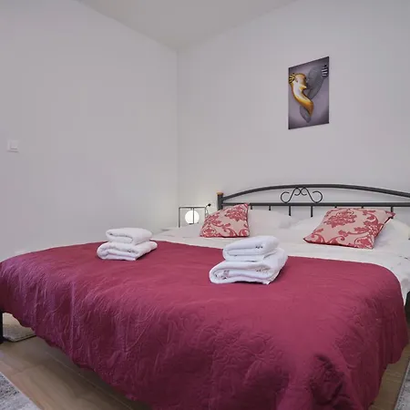 New! Adriatic Shell - 10 Min Walk To Τρογκίρ