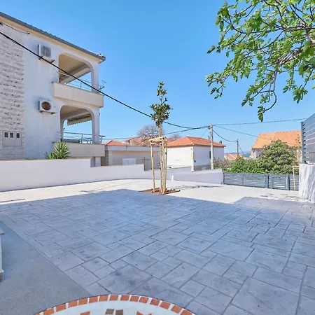 New! Adriatic Shell - 10 Min Walk To Τρογκίρ